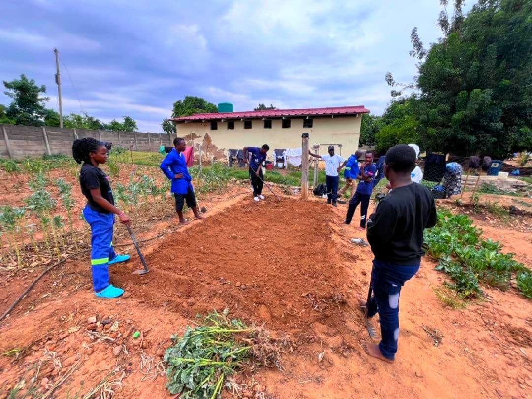 Intergenerational Mental Health Circle – Chengetanai Old People’s Home